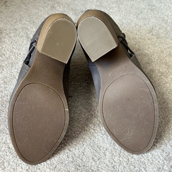 JustFab Grey Suede Ankle Booties - Picture 4 of 7